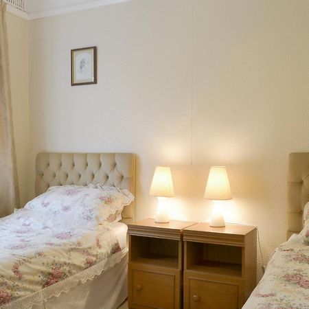 Walters Cottage Pilton 외부 사진
