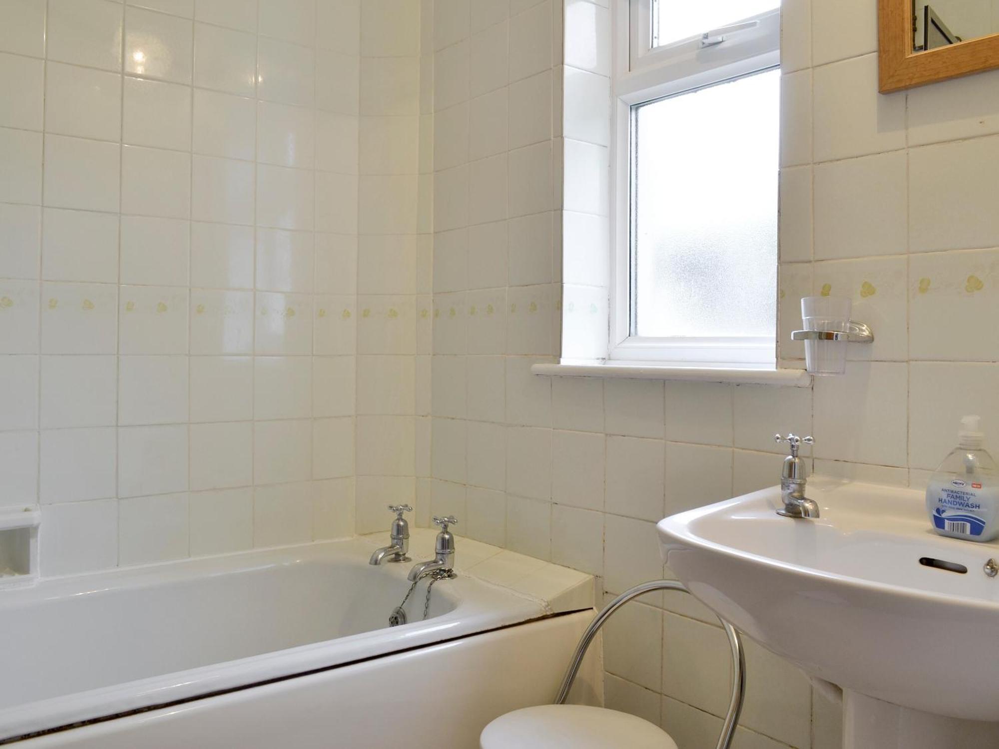Walters Cottage Pilton 외부 사진